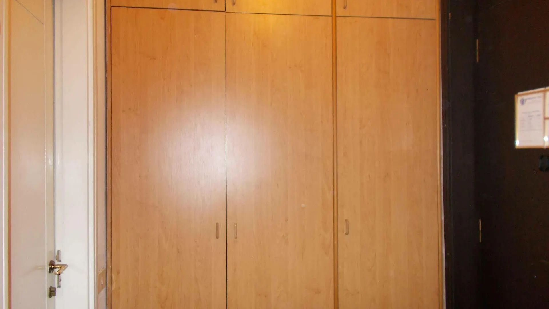 Residence Pola Milan Aparthotel