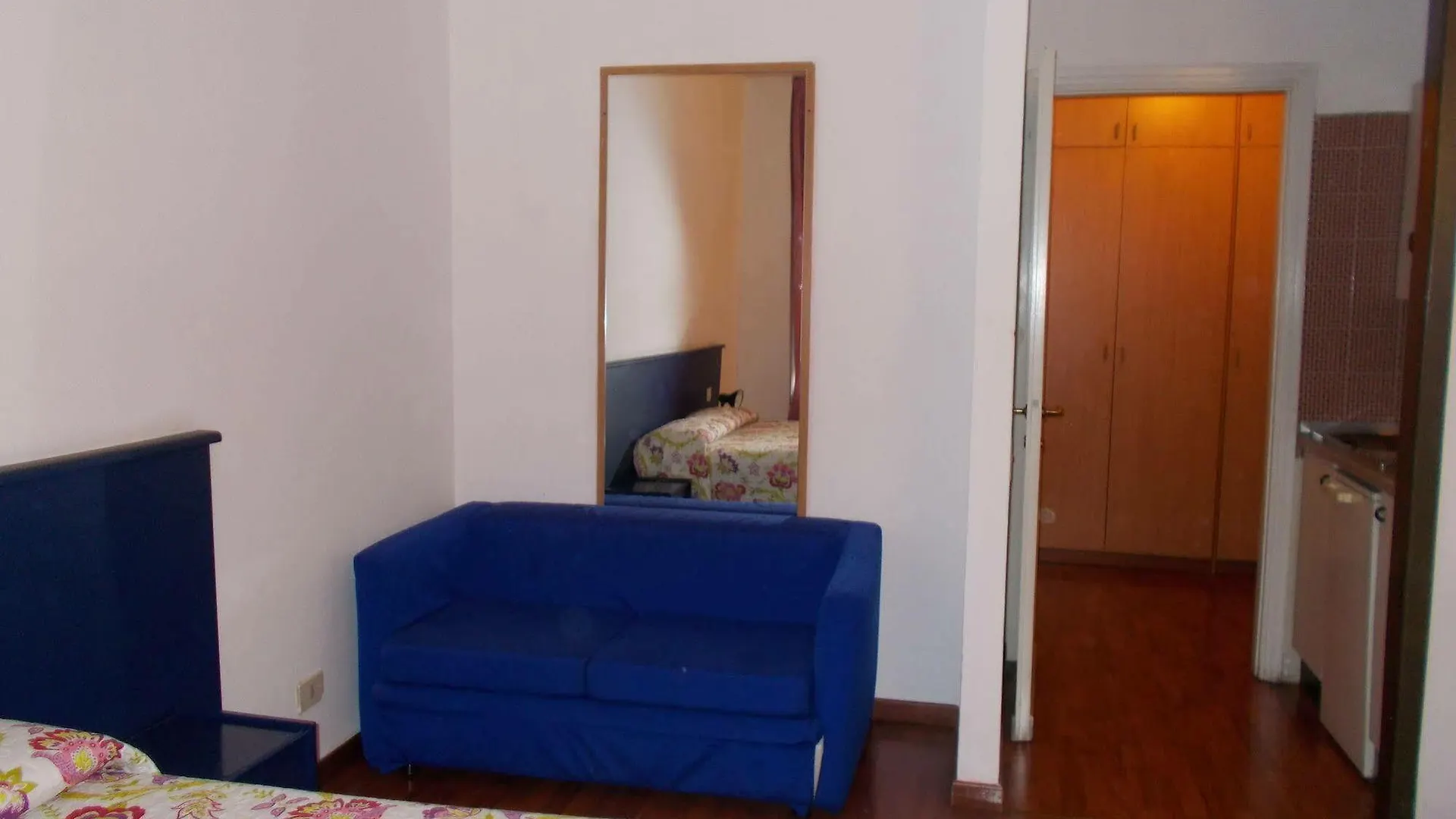 Aparthotel Residence Pola Milan