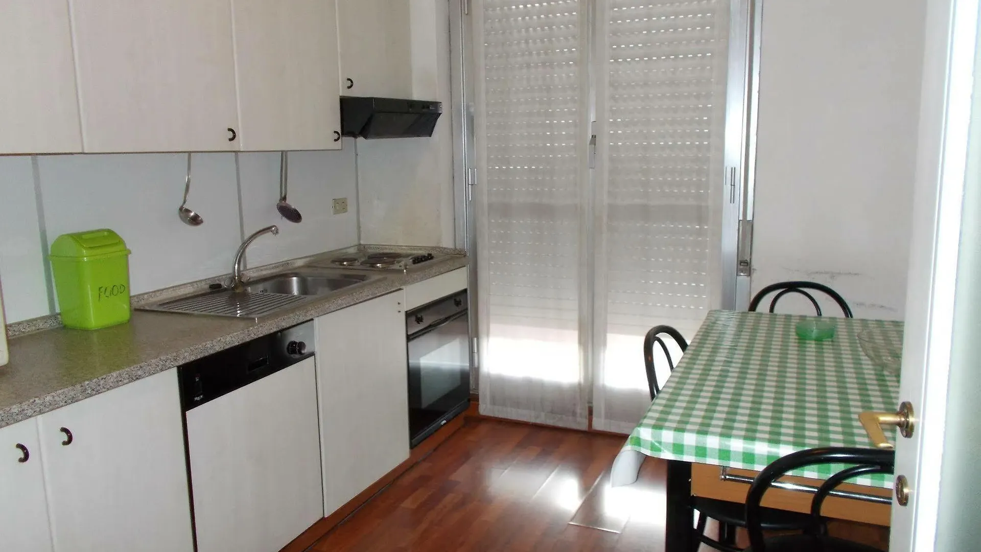 Residence Pola Mediolan 4*,